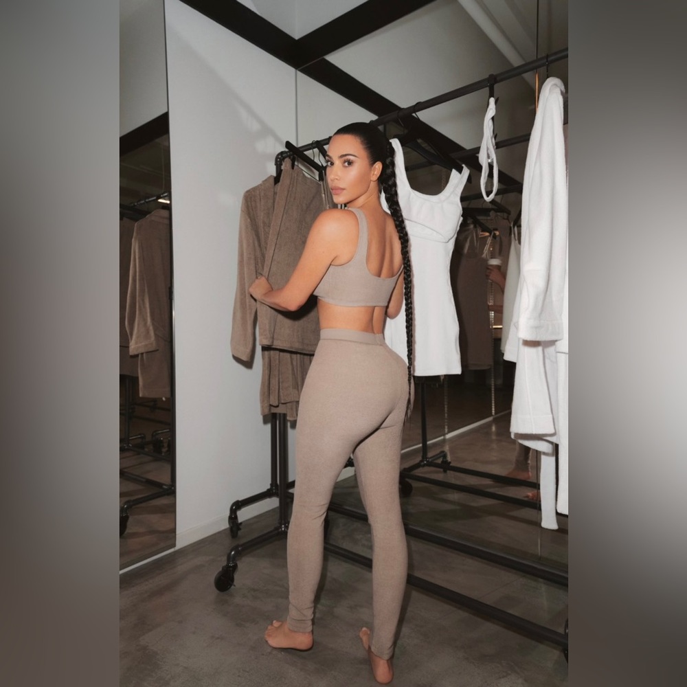 SKIMS TERRY LEGGINGS (NWT)